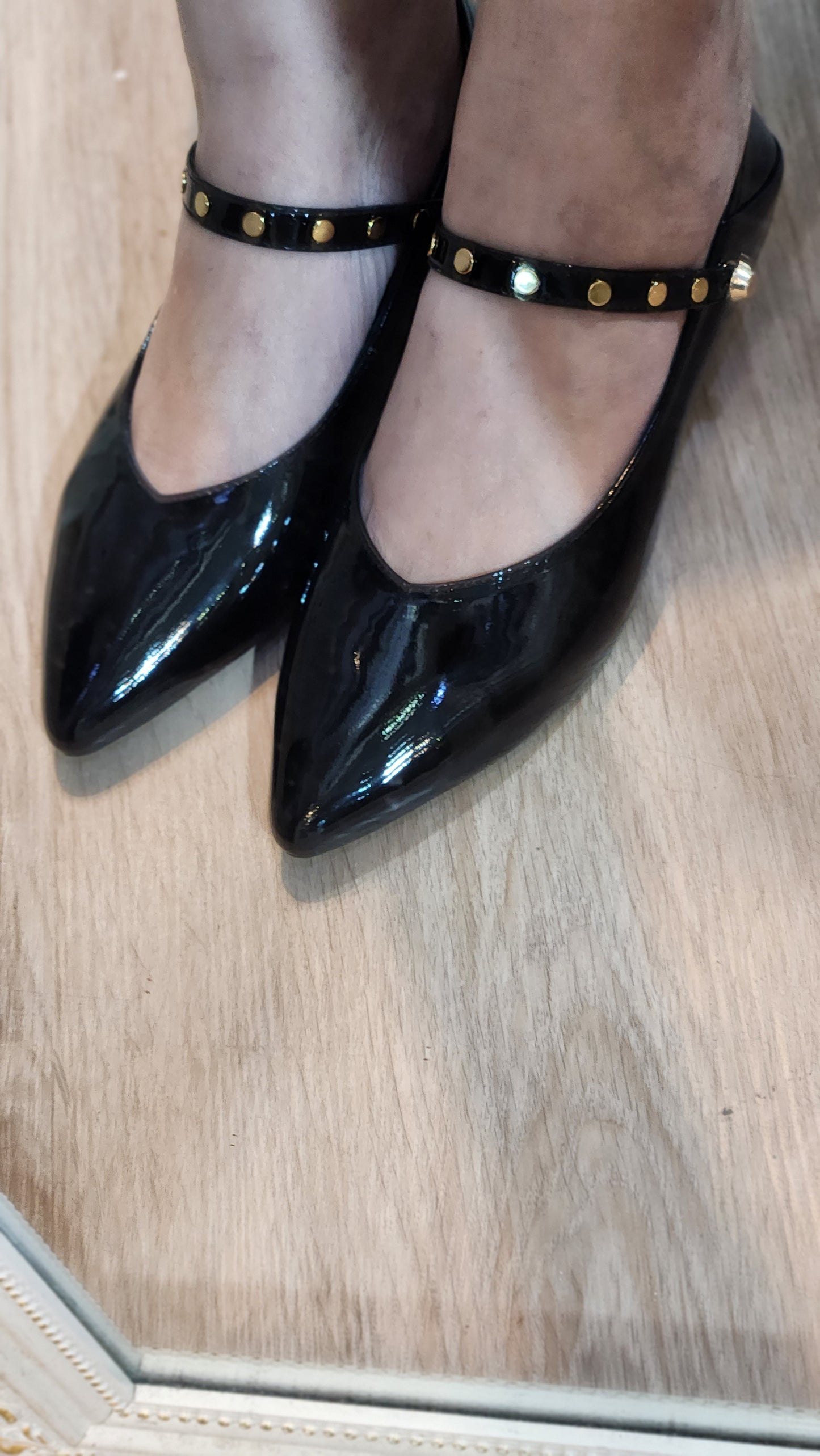 Century Toe Black