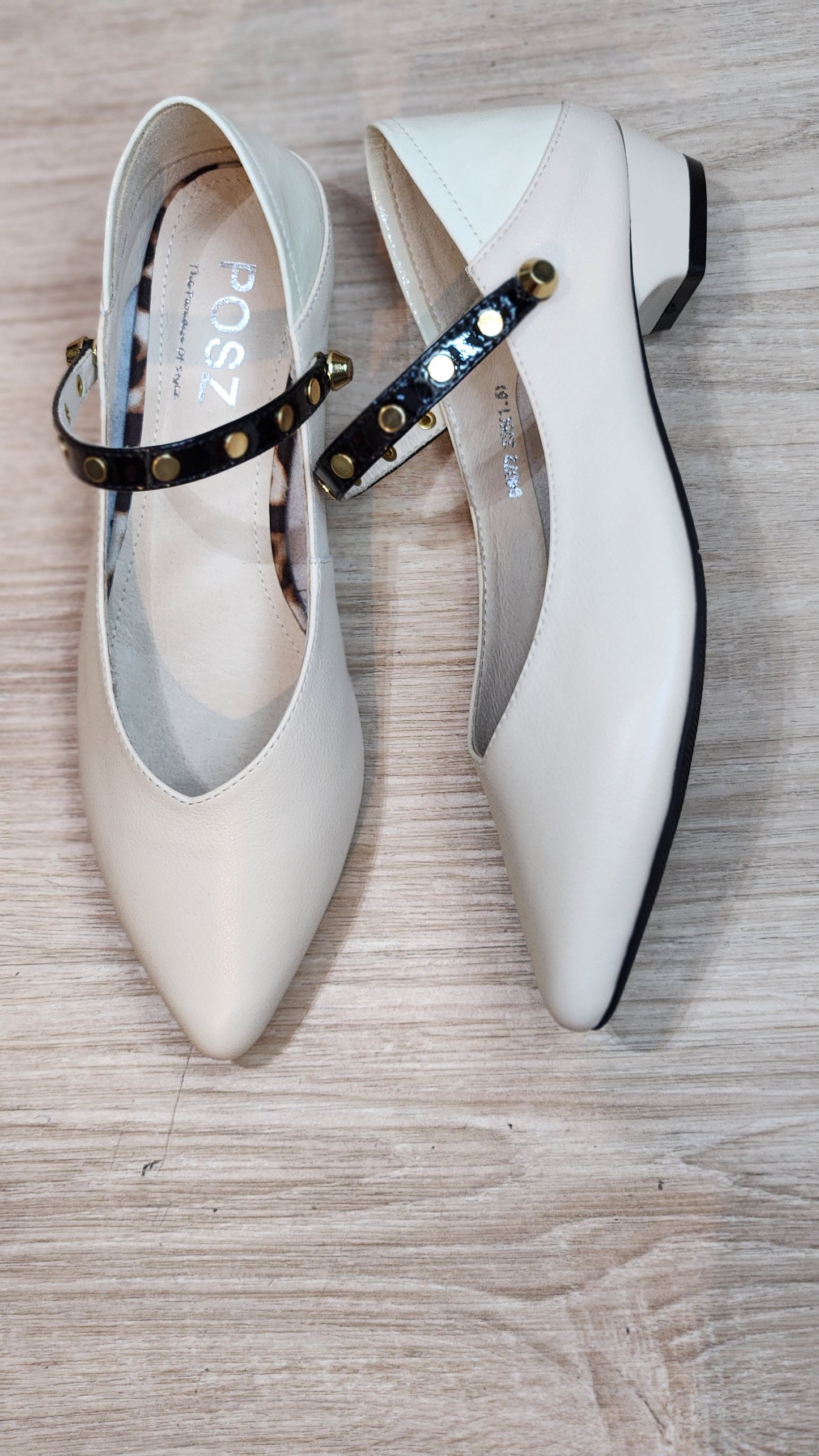 Century Toe White